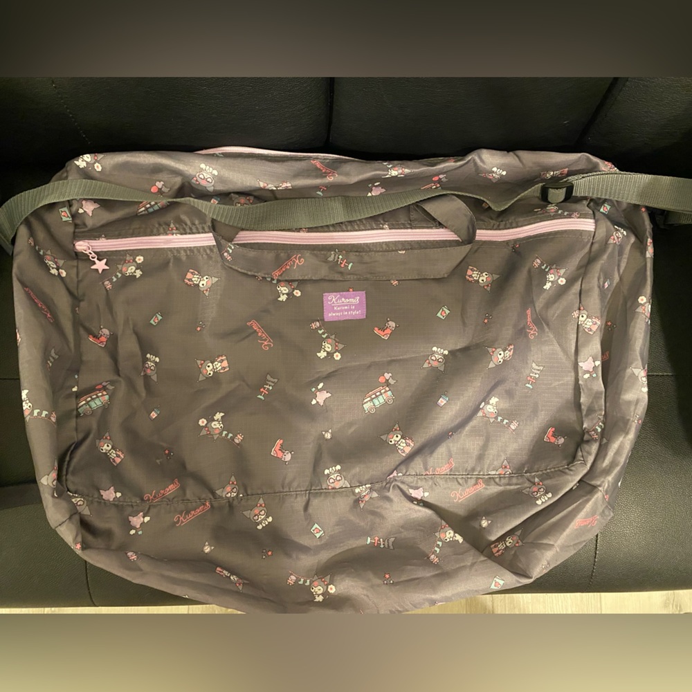 Sanrio Official Merchandise Super Cute Kuromi Travel Bag